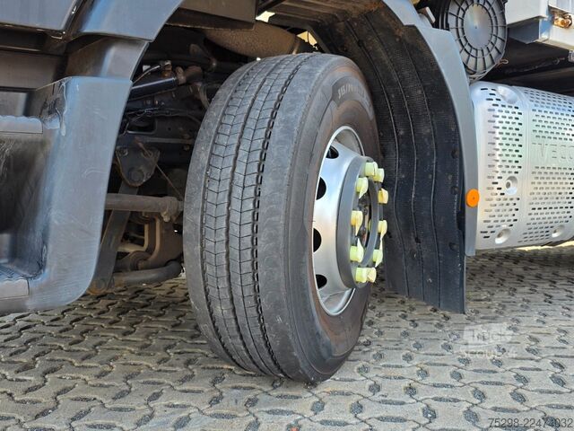 Autocamion transport băuturi IVECO Stralis 420 | Ldbw | Lenkachse | Liftachse