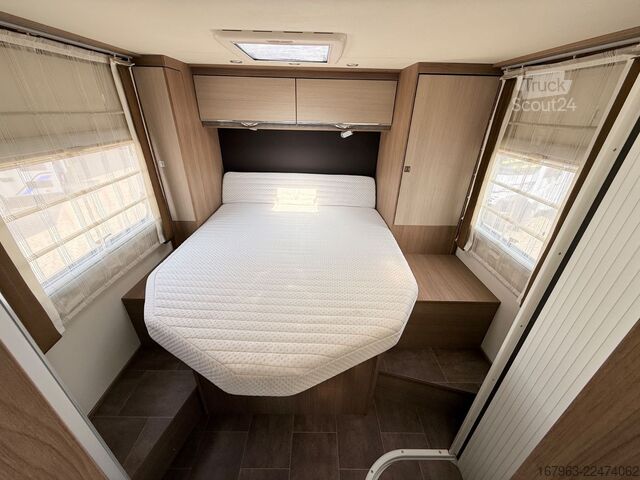 Puoliksi integroitu matkailuauto DETHLEFFS T7156-4 Travel 4 ~ Fiat Multi-Jet 150...