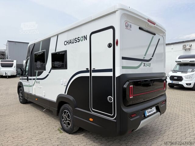 Puoliksi integroitu matkailuauto CHAUSSON X640 Exclusive Line ~ NEUHEIT bei CHAUSSON
