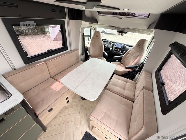Puoliksi integroitu matkailuauto CHAUSSON X640 Exclusive Line ~ NEUHEIT bei CHAUSSON