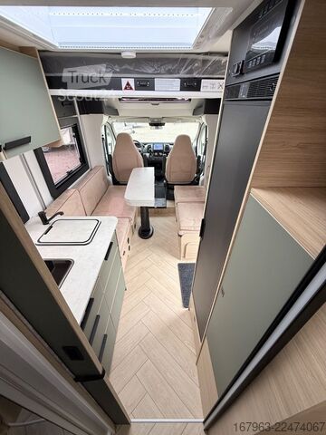 Puoliksi integroitu matkailuauto CHAUSSON X640 Exclusive Line ~ NEUHEIT bei CHAUSSON