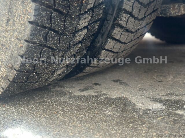 Kuorma-autoon asennettu nosturi MAN TGS 26.440 Baustoff Hiab XS177 K Lenk Navi