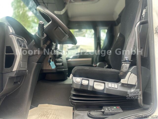 Kuorma-autoon asennettu nosturi MAN TGS 26.440 Baustoff Hiab XS177 K Lenk Navi