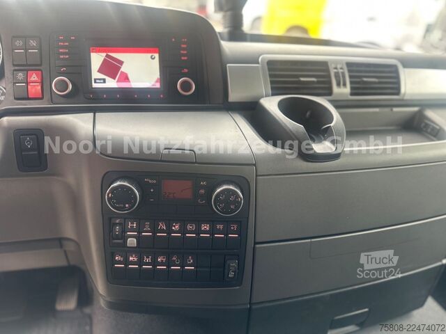 Kuorma-autoon asennettu nosturi MAN TGS 26.440 Baustoff Hiab XS177 K Lenk Navi