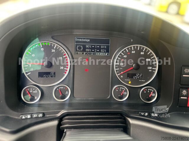 Kuorma-autoon asennettu nosturi MAN TGS 26.440 Baustoff Hiab XS177 K Lenk Navi