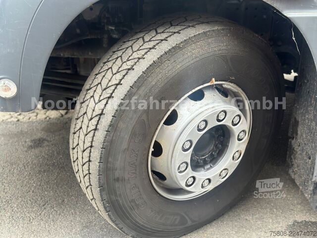 Kuorma-autoon asennettu nosturi MAN TGS 26.440 Baustoff Hiab XS177 K Lenk Navi