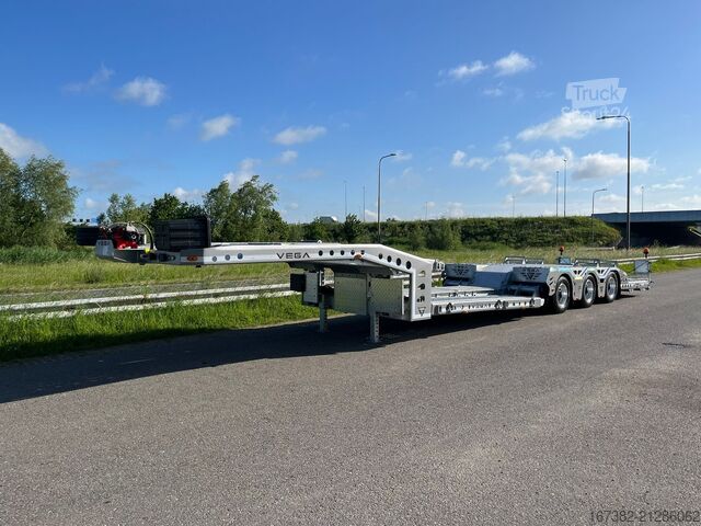 Biltransport skåpbil VEGA Trailer PROMAX 3 axle trucktransporter