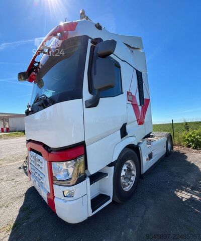 وحدة جرار قياسية Renault T 520