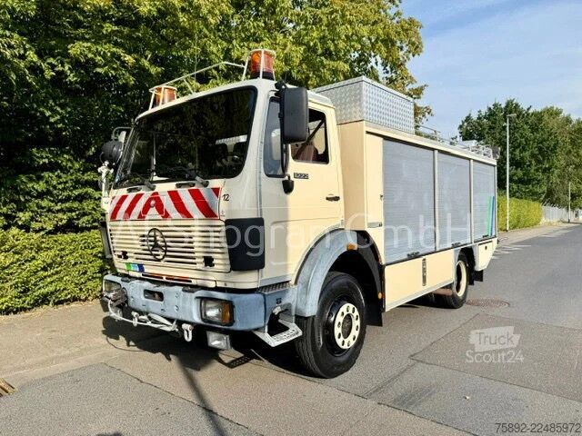 Ugunsdzēsēju mašīna Mercedes-Benz SK 1222 V6 / 4x4 / Seilwinde / 35.000Tkm
