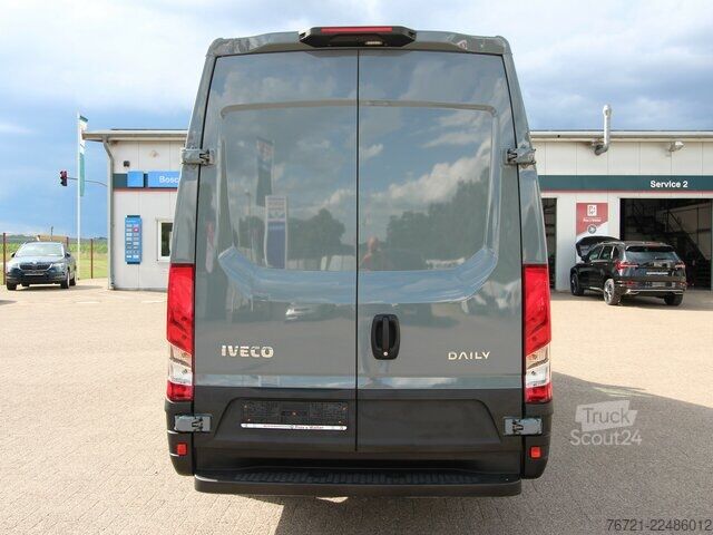 Furgon Iveco Daily 35 S 16 Hi-Matic 2.3 NAVI+LED+KAMERA+270°TÜREN+ACC