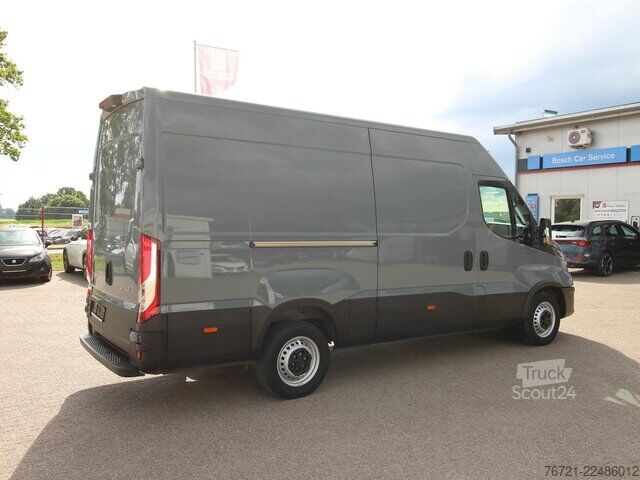 Furgon Iveco Daily 35 S 16 Hi-Matic 2.3 NAVI+LED+KAMERA+270°TÜREN+ACC