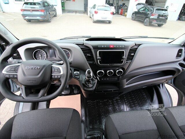 Furgon Iveco Daily 35 S 16 Hi-Matic 2.3 NAVI+LED+KAMERA+270°TÜREN+ACC