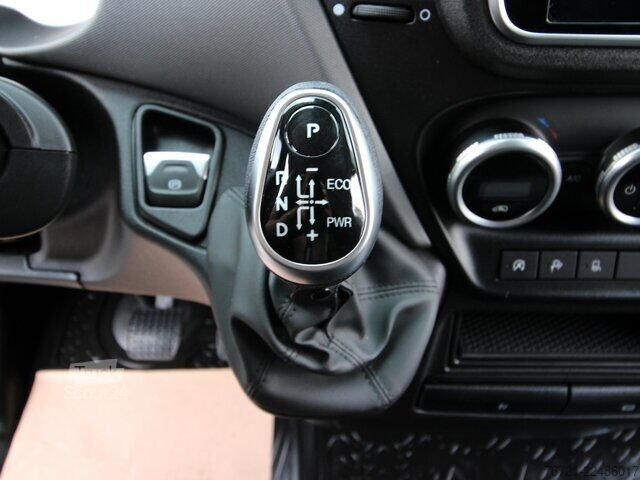 Furgon Iveco Daily 35 S 16 Hi-Matic 2.3 NAVI+LED+KAMERA+270°TÜREN+ACC