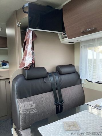 Halvintegrerad husbil FIAT Etrusco T 5900 DB
