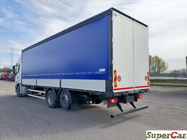 φορτηγό πλατφόρμα με μουσαμά Iveco STRALIS 260S51