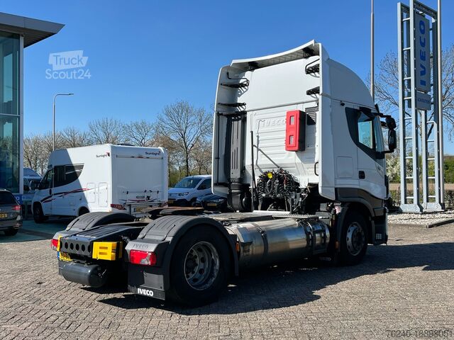 Standard-SZM Iveco Stralis AS440S46T/P LNG 4x2 |