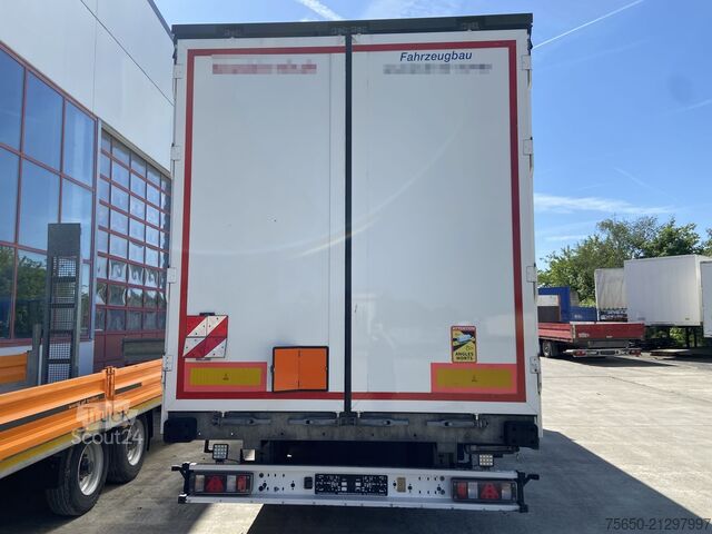 Otwarta przyczepa z plandeką Möslein TPW 105 D Schwebheim  Tandem- Planenanhänger Durchladbar