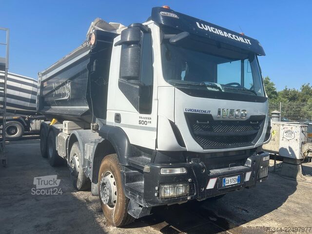 саміоскид Iveco Trakker 500