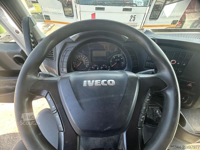 саміоскид Iveco Trakker 500