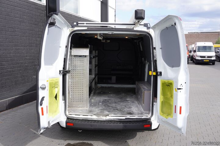 панелен ван Ford Transit Custom 2.0 TDCI L2 EURO 6 - Airco - Nav...