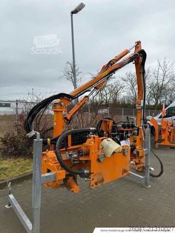 Machine agricole Mulag Frontauslegermähgerät FME 600