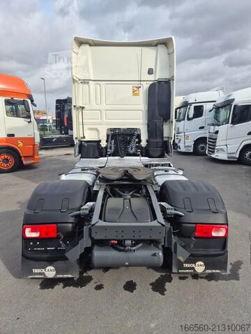 Standaard trekker DAF XF 480 FT SUPER SPACE CAB ZF INTARDER