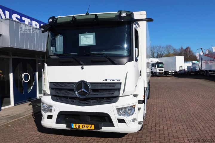 Koffer Mercedes-Benz Actros 1830 Bak + Dhollandia klep 2000 KG + rol...