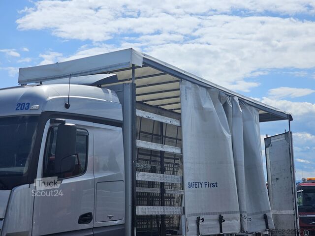 Samochód ciężarowy z plandeką typu platforma Mercedes-Benz Actros 2545 6x2 Lift/Lenk Axe