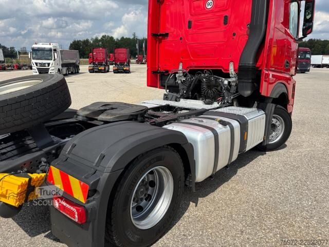 Cap tractor standard  Actros 1851 LS