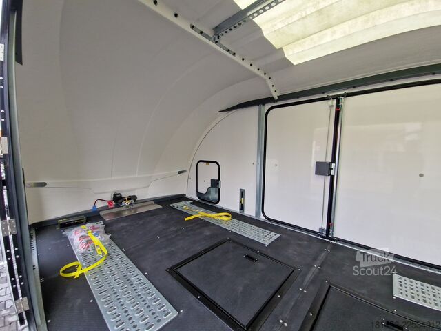 Remorque porte-voitures Brian James Trailers RT 7 397-5523 black Race Ramp verfügbar