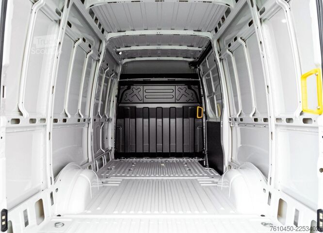 Slēgtais furgons Iveco Daily 35S18HA8V 12m3 Hi-Matic AHK 3,5t