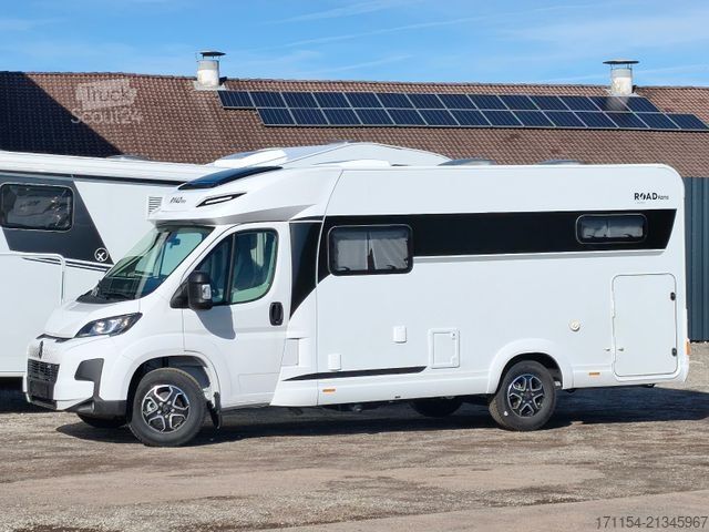 Caravana semiintegrada HOBBY Hobby C 680 GE Journey Automatik / Rahmenfens