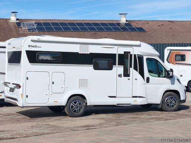 Caravana semiintegrada HOBBY Hobby C 680 GE Journey Automatik / Rahmenfens