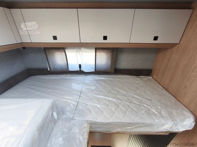 Caravana semiintegrada HOBBY Hobby C 680 GE Journey Automatik / Rahmenfens