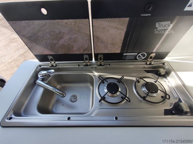 Kastenwagen Wohnmobil / Campervan YUCON 54 B, Solar,Navi, Markise,