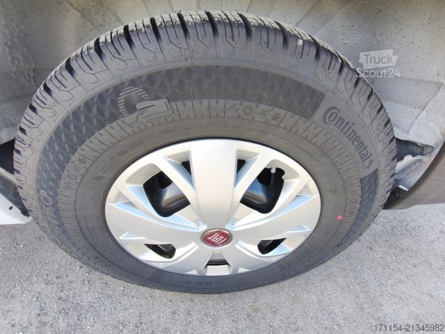 Kastenwagen Wohnmobil / Campervan YUCON 54 B, Solar,Navi, Markise,