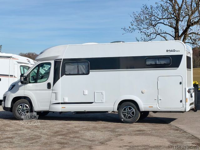 Halvintegreret autocamper HOBBY C 680 GE Journey Automatik / Rahmenfensster,ACC