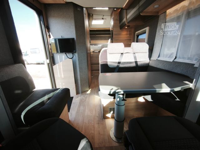 Półzintegrowany kamper DETHLEFFS Just Go! T 6815 EB  Hubbett,Automatik 5 Sitze