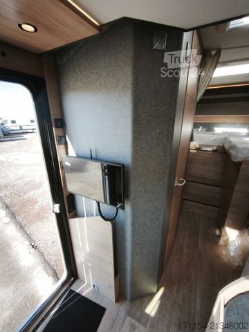 Półzintegrowany kamper DETHLEFFS Just Go! T 6815 EB  Hubbett,Automatik 5 Sitze