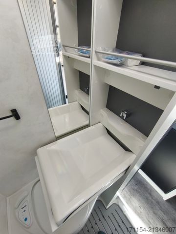 Kastenwagen Wohnmobil / Campervan YUCON 54 B, Solar,Navi, Markise,