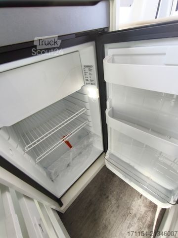 Kastenwagen Wohnmobil / Campervan YUCON 54 B, Solar,Navi, Markise,