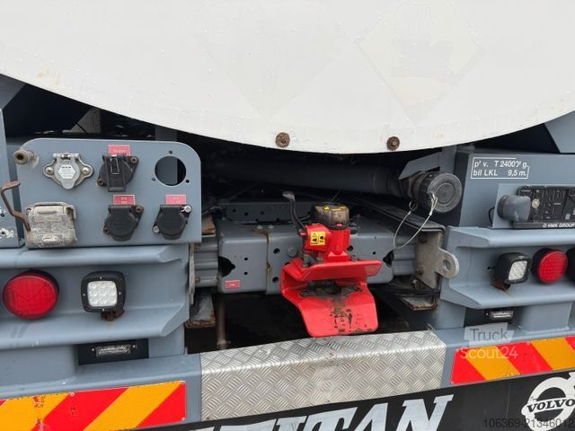Camião cisterna VOLVO FM 460 8x2*6 24.125 l. ADR Tanktruck