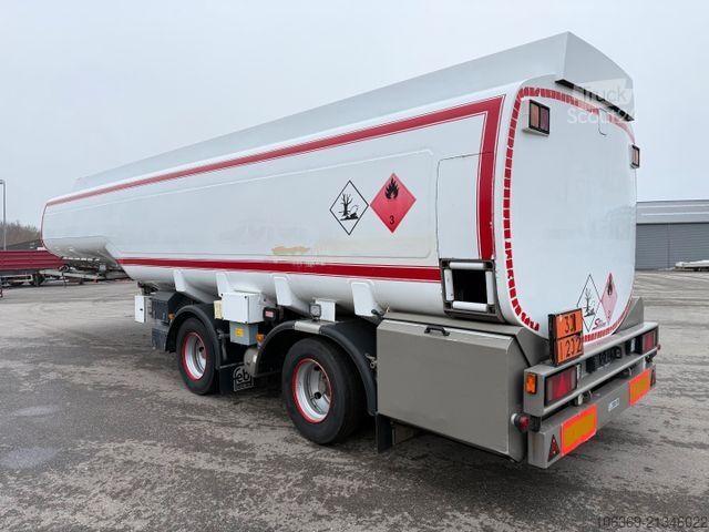Puspiekabes cisterna  HMK Bilcon TS2 33.000 l. ADR Diesel / Petrol