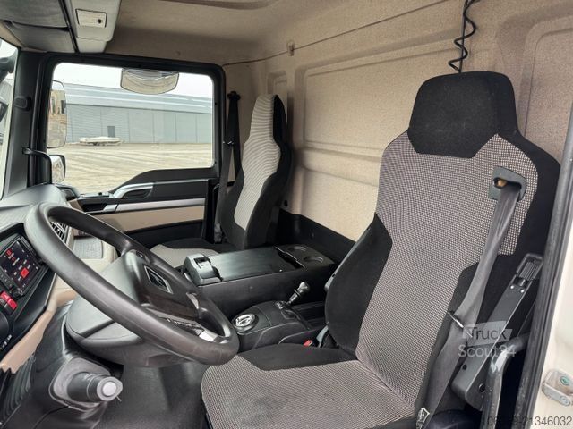 Chłodnia (samochód ciężarowy) MAN TGM 26.340 6x2*4 Euro 6 Chereau / Carrier 9.8 m