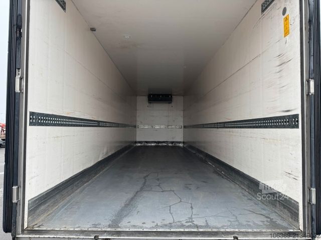 Chłodnia (samochód ciężarowy) MAN TGM 26.340 6x2*4 Euro 6 Chereau / Carrier 9.8 m