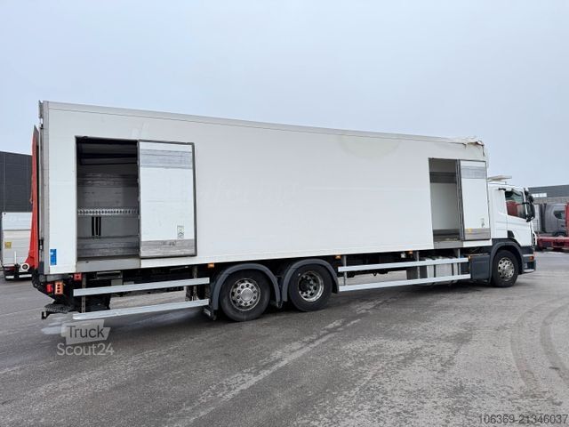 Šaldytuvas sunkvežimis SCANIA P320 6x2*4 Carrier Supra 1250 Mt 9.50 m. box