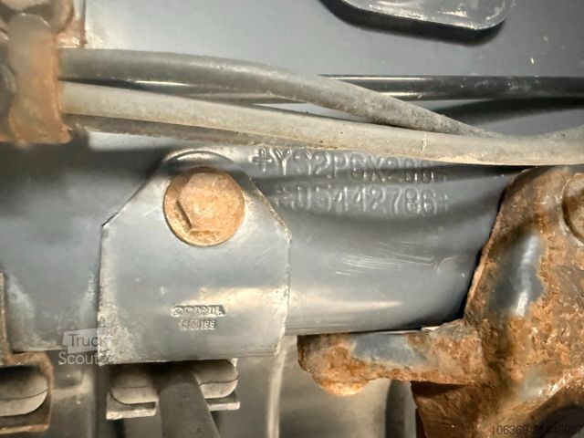 Šaldytuvas sunkvežimis SCANIA P320 6x2*4 Carrier Supra 1250 Mt 9.50 m. box