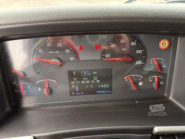 Wywrotka próżniowa VOLVO FM 420 6x2*4 EEV Interconsult 12.700 l Stainless