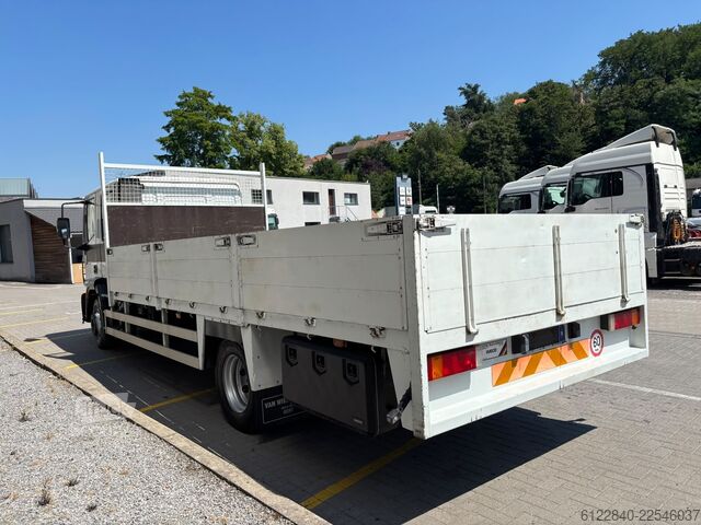 Camião de plataforma Iveco IVECO EuroCargo 120