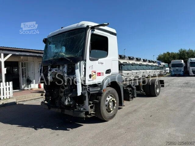 Fahrgestell mit Fahrerhaus Mercedes-Benz Antos 1830 / Euro6d /Motor Getriebe OK